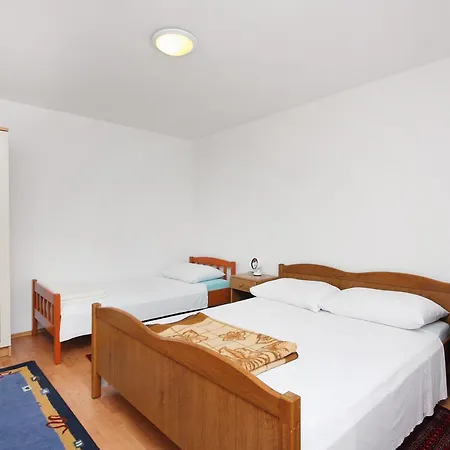 5084c Apartamento Murter